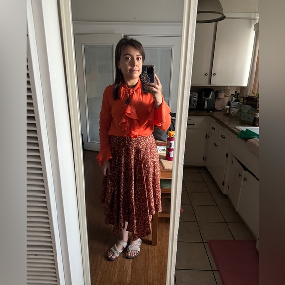 Meet your Posher, Charlótte ❤️ - Picture 1 of 4